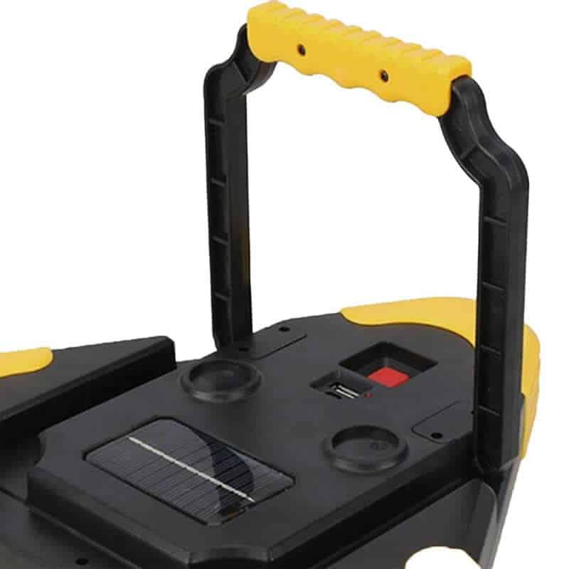 Triunghi reflectorizant iluminat cu 3 LED-uri cu incarcare prin USB sau solara - Auros