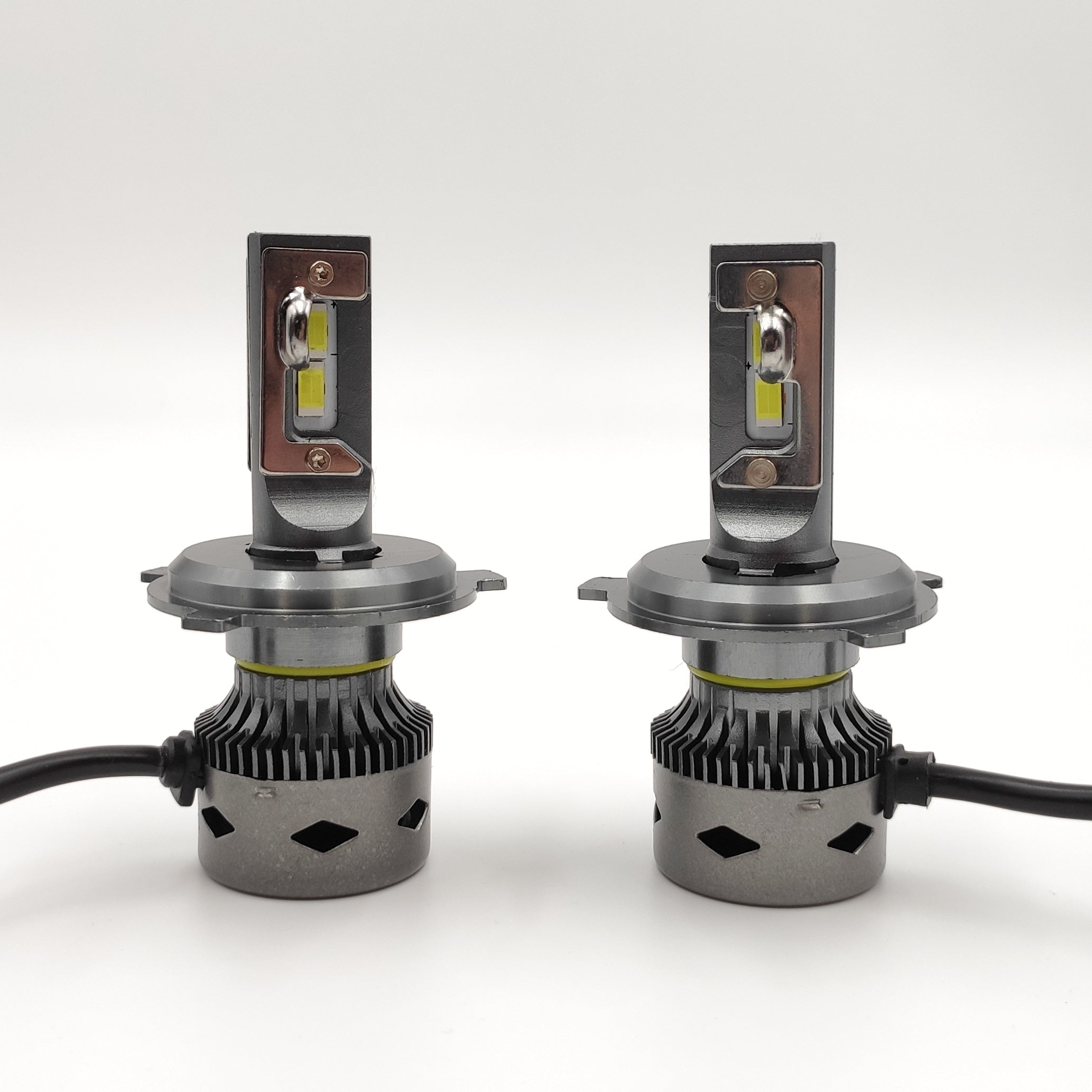 Set 2 becuri H4 Led canbus 100W,15000 lumeni - Auros